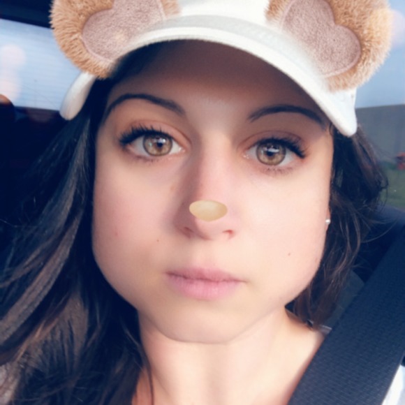 Meet your Posher, Jessi - Picture 1 of 1